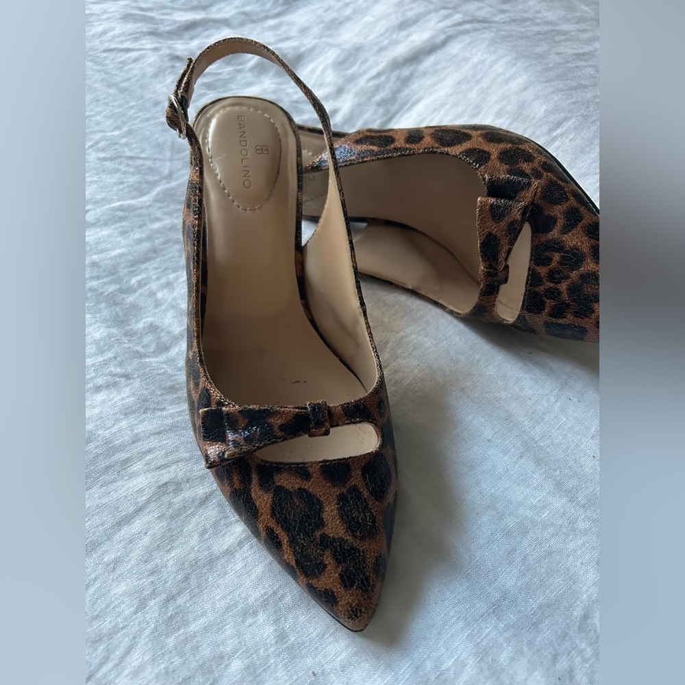 Bandolino Brown Leopard Print Slingback Heels